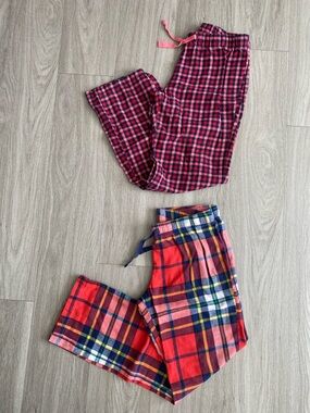 Old Navy Plaid Flannel Pajama Pants Duo Women’s Small